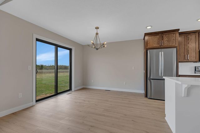 313 10th Street S, Sartell, MN 56377