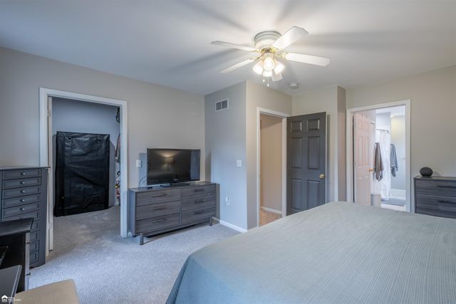 8201 Fountain View Drive, Flushing, MI 48433