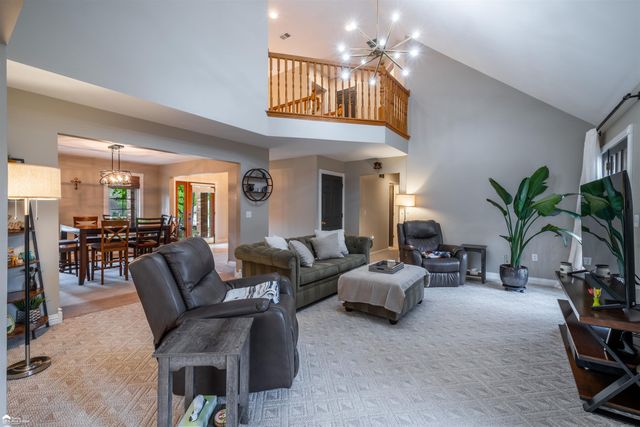 8201 Fountain View Drive, Flushing, MI 48433