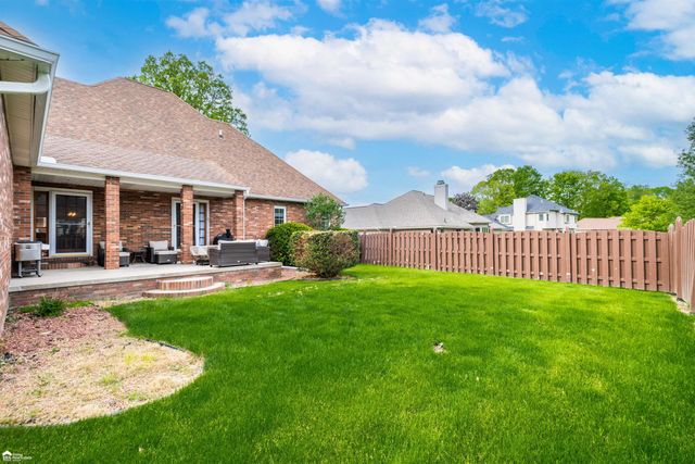 8201 Fountain View Drive, Flushing, MI 48433