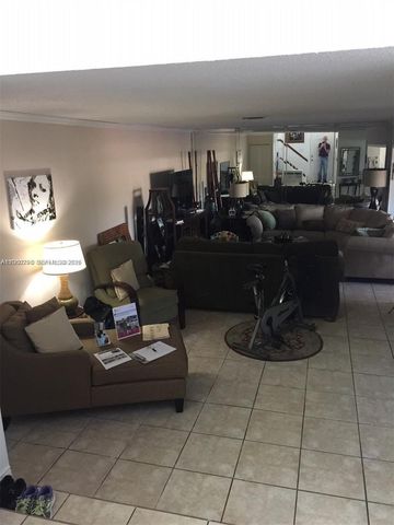 2191 Bayberry Dr 2191, Pembroke Pines, FL 33024