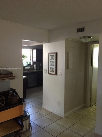 2191 Bayberry Dr 2191, Pembroke Pines, FL 33024