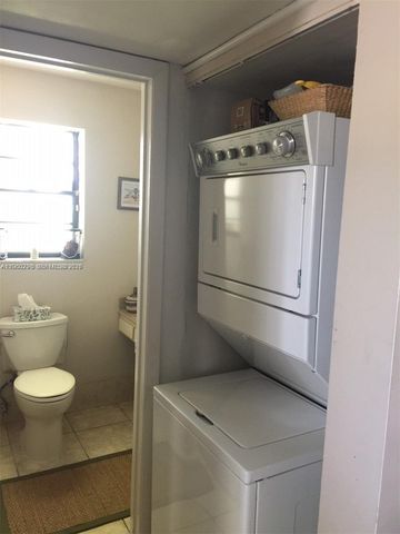 2191 Bayberry Dr 2191, Pembroke Pines, FL 33024