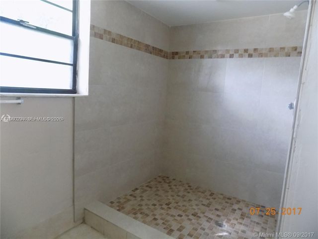 2191 Bayberry Dr 2191, Pembroke Pines, FL 33024