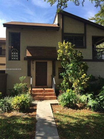 2191 Bayberry Dr 2191, Pembroke Pines, FL 33024