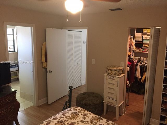 2191 Bayberry Dr 2191, Pembroke Pines, FL 33024