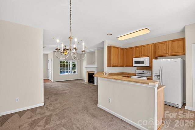 8618 Twined Creek Lane, Charlotte, NC 28227