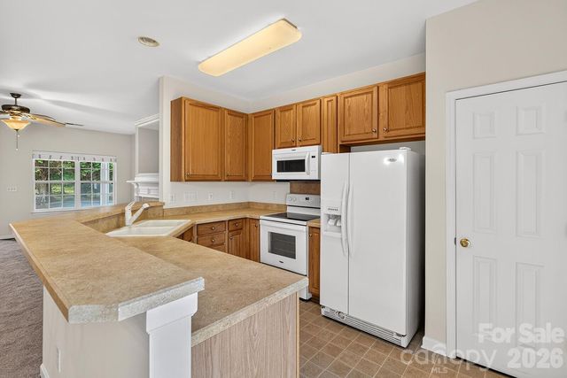 8618 Twined Creek Lane, Charlotte, NC 28227