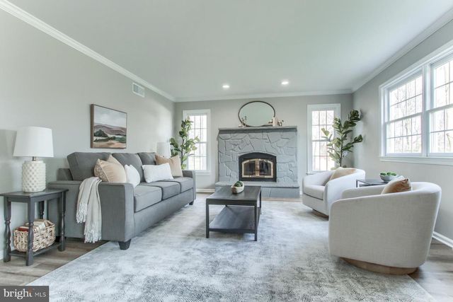 128 AZALEA DR, Hershey, PA 17033