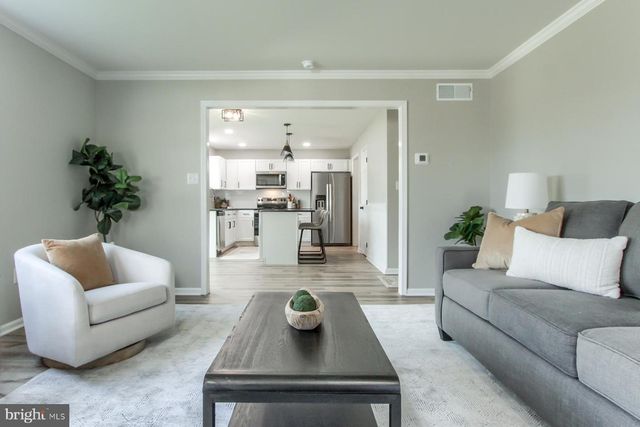 128 AZALEA DR, Hershey, PA 17033