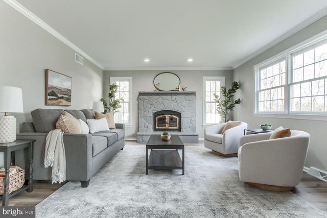 128 AZALEA DR, Hershey, PA 17033