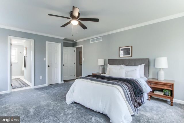 128 AZALEA DR, Hershey, PA 17033