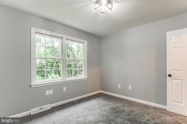 128 AZALEA DR, Hershey, PA 17033