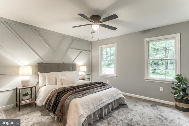 128 AZALEA DR, Hershey, PA 17033