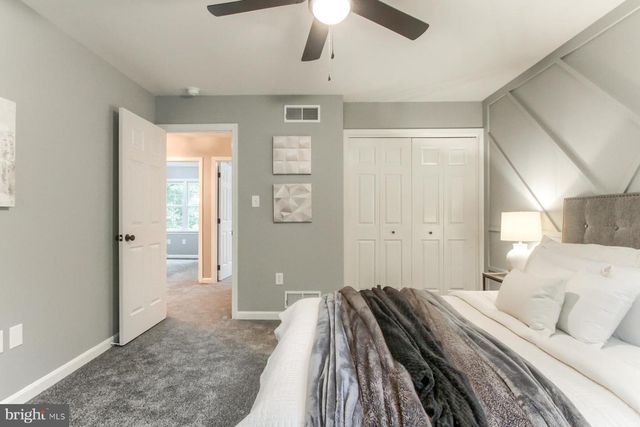 128 AZALEA DR, Hershey, PA 17033