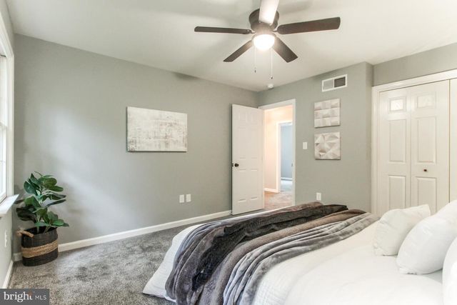 128 AZALEA DR, Hershey, PA 17033