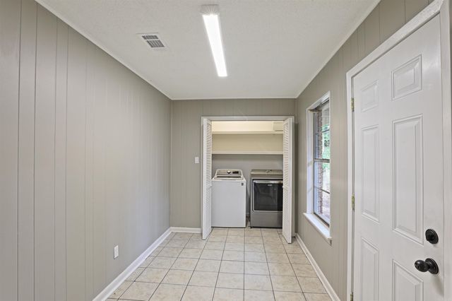 6905 White Oak Cove, White Hall, AR 71602