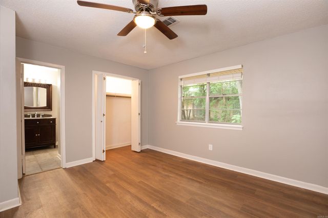 6905 White Oak Cove, White Hall, AR 71602