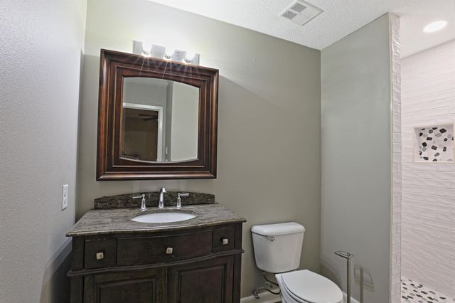 6905 White Oak Cove, White Hall, AR 71602