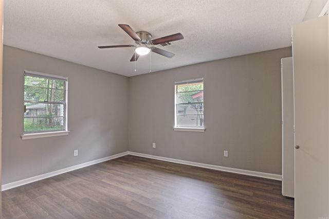 6905 White Oak Cove, White Hall, AR 71602