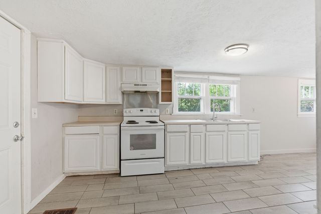 1801 Elizabeth Rd, Nashville, TN 37218