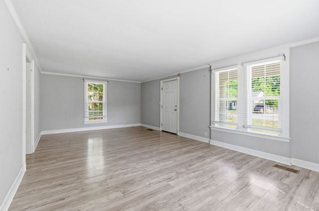 1801 Elizabeth Rd, Nashville, TN 37218
