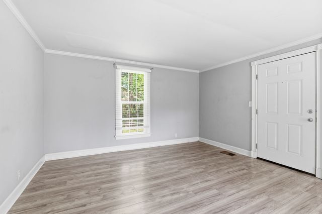 1801 Elizabeth Rd, Nashville, TN 37218