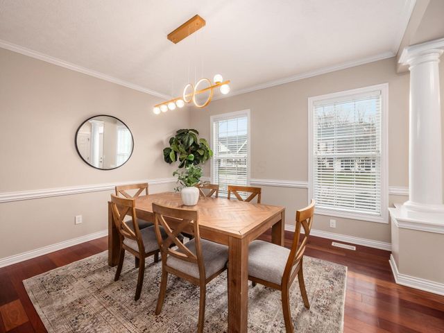 7043 Cunningham Drive, New Albany, OH 43054