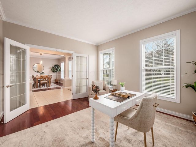 7043 Cunningham Drive, New Albany, OH 43054