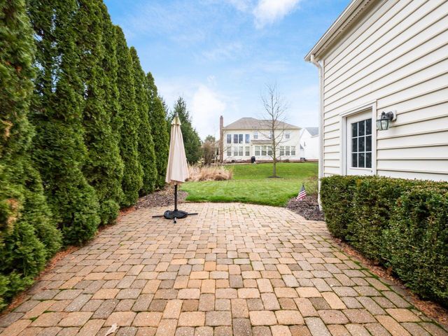 7043 Cunningham Drive, New Albany, OH 43054