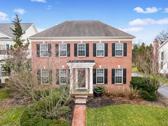 7043 Cunningham Drive, New Albany, OH 43054