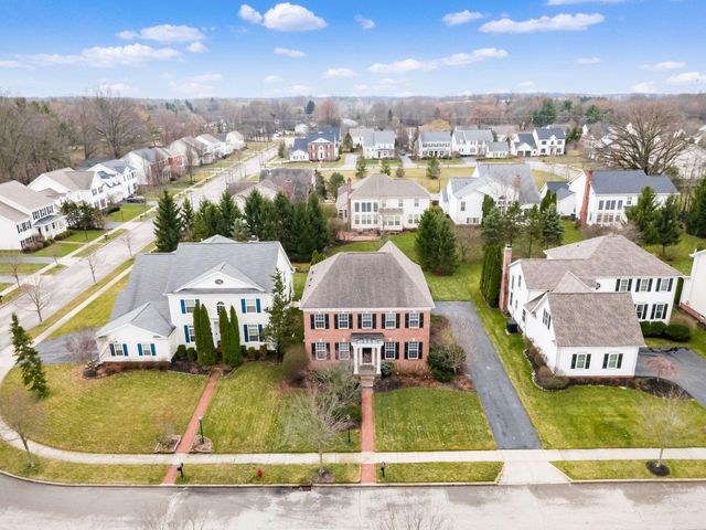 7043 Cunningham Drive, New Albany, OH 43054