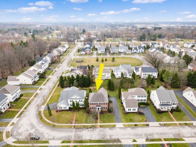 7043 Cunningham Drive, New Albany, OH 43054