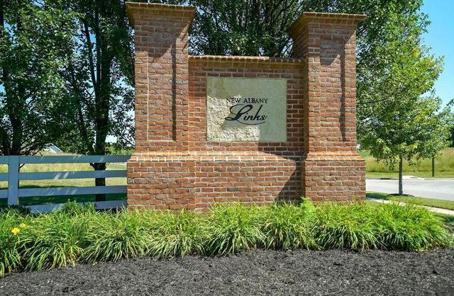 7043 Cunningham Drive, New Albany, OH 43054