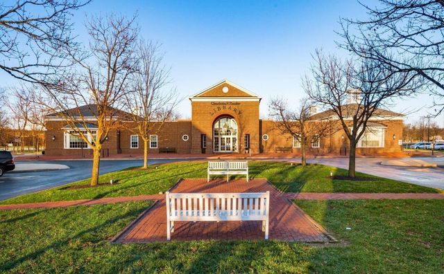 7043 Cunningham Drive, New Albany, OH 43054