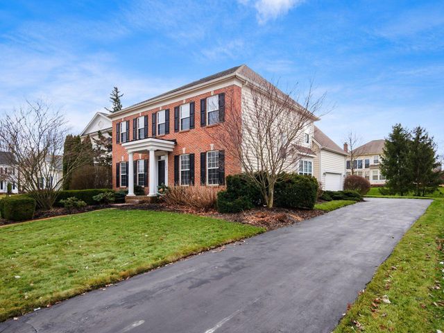 7043 Cunningham Drive, New Albany, OH 43054