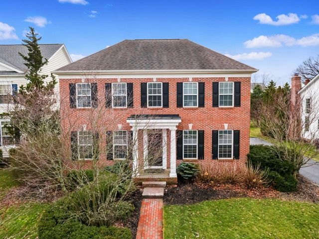 7043 Cunningham Drive, New Albany, OH 43054