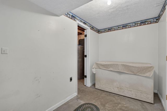1075 W Farm Road 178, Springfield, MO 65810