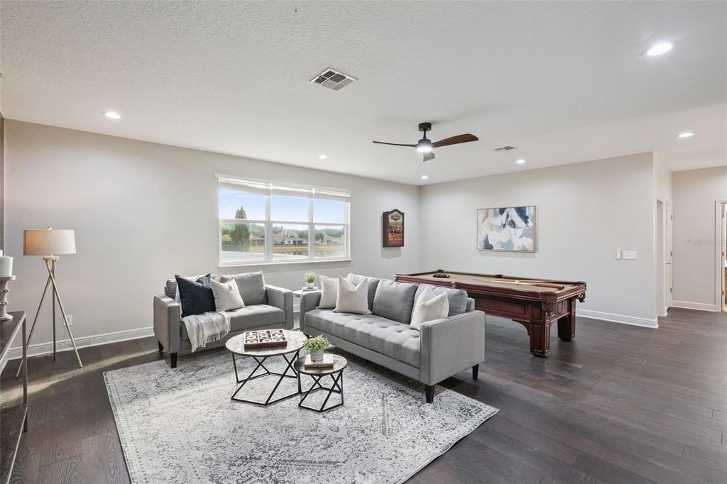 Image 21 of property listing at 6146 GOLDEN DEWDROP TRAIL, Windermere, FL 34786