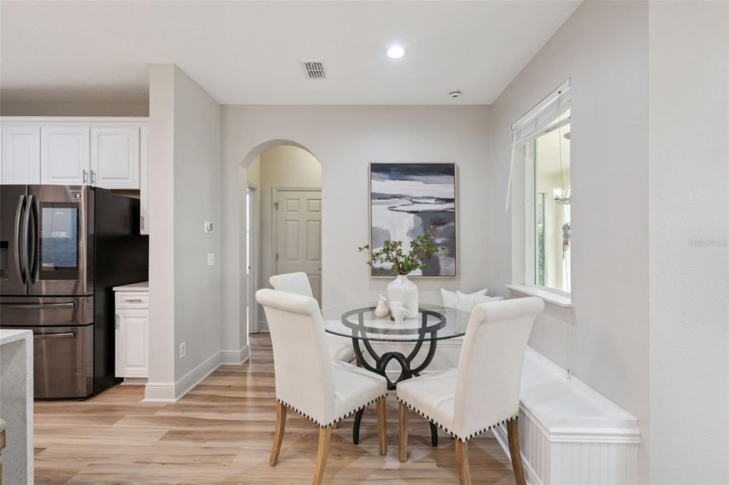 Image 9 of property listing at 6146 GOLDEN DEWDROP TRAIL, Windermere, FL 34786