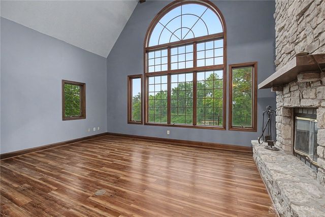 4445 Pinehill Drive, Dayton, OH 45424