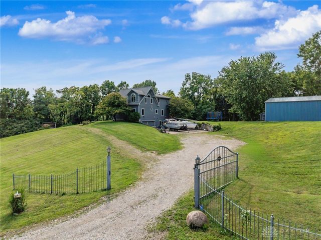 4445 Pinehill Drive, Dayton, OH 45424