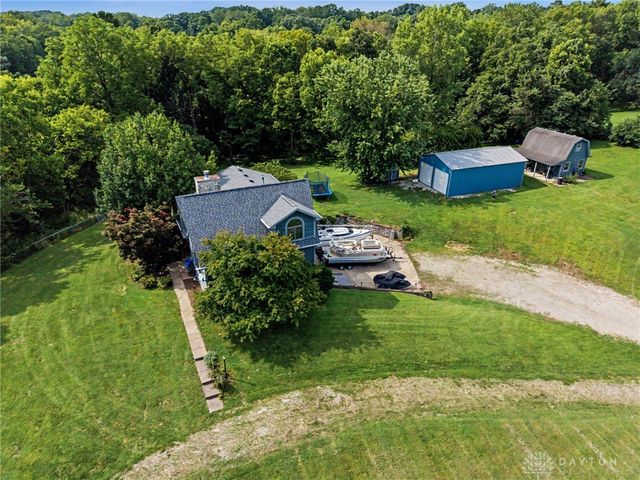 4445 Pinehill Drive, Dayton, OH 45424