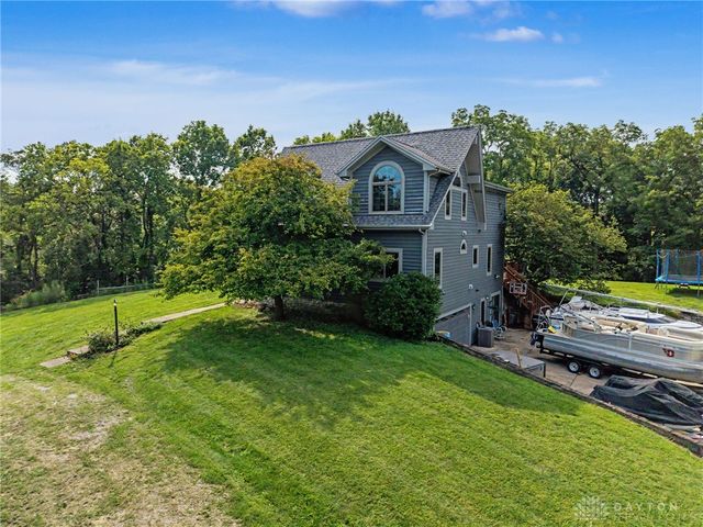 4445 Pinehill Drive, Dayton, OH 45424