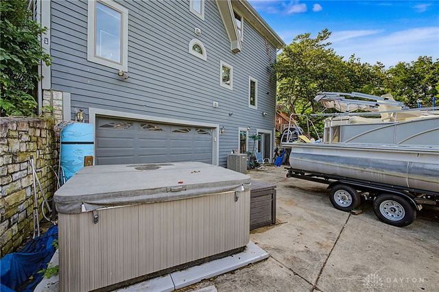 4445 Pinehill Drive, Dayton, OH 45424