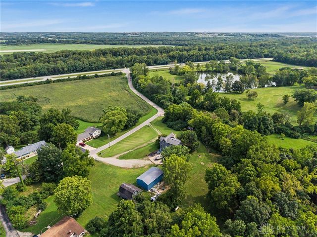 4445 Pinehill Drive, Dayton, OH 45424