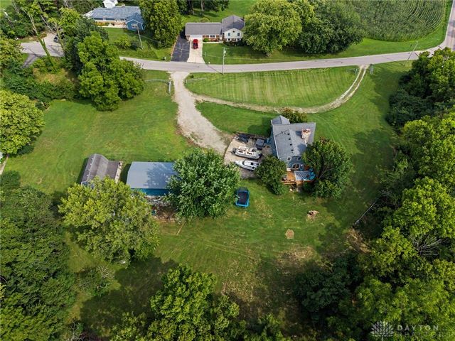 4445 Pinehill Drive, Dayton, OH 45424