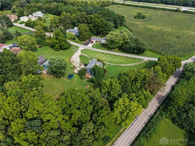 4445 Pinehill Drive, Dayton, OH 45424