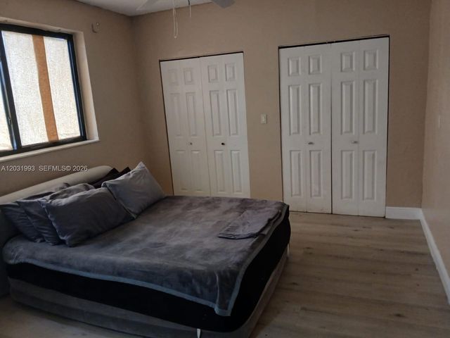 1400 NE 148th St 2, Miami, FL 33161