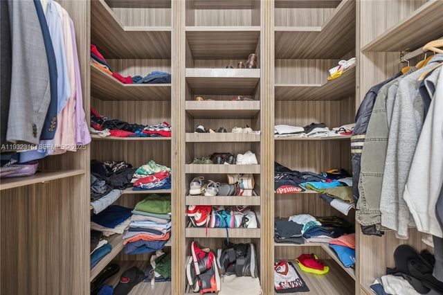 14461 SW 22nd Ter, Miami, FL 33175